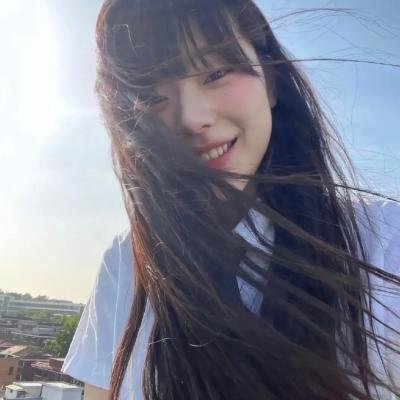 敦君与女朋友